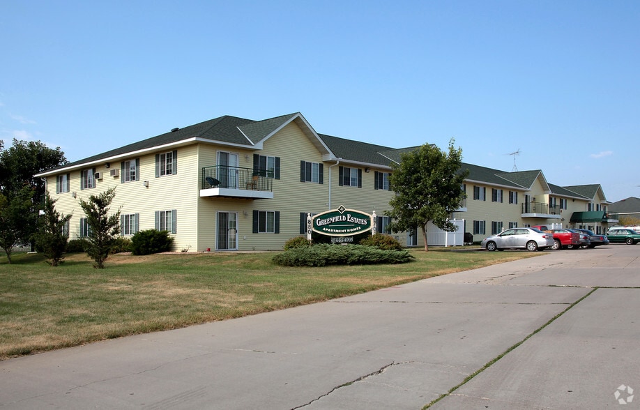 Greenfield Estates Apartments - Greenfield Estates I & II