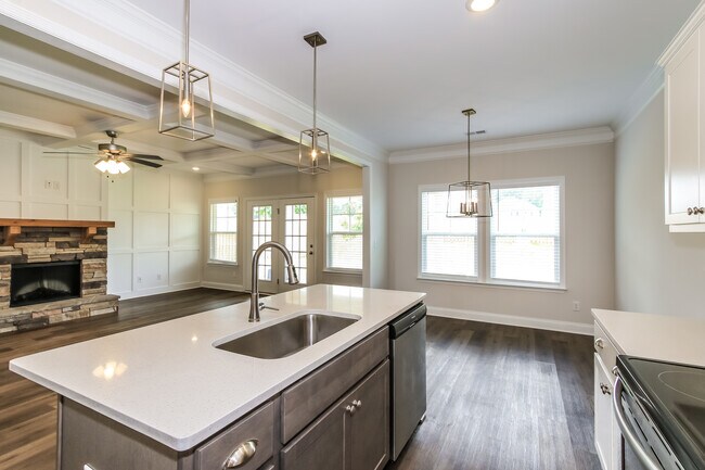 Building Photo - 6054 Bakerville Ln