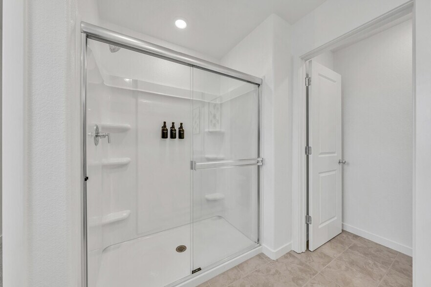 Building Photo - 10035 Fletching Wy