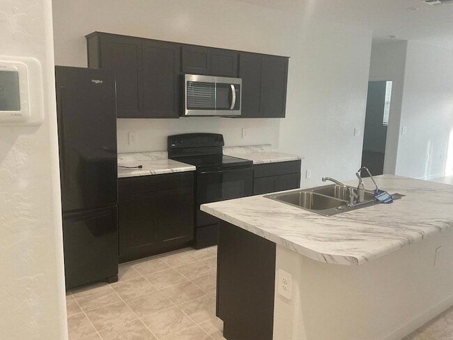 Building Photo - 3375 W Stanton Ave