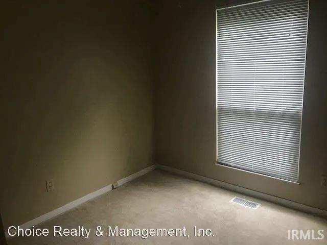 Building Photo - 1615 S Buffstone Ct