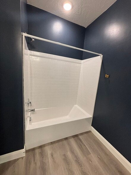 Building Photo - 5801 S Garnet Dr