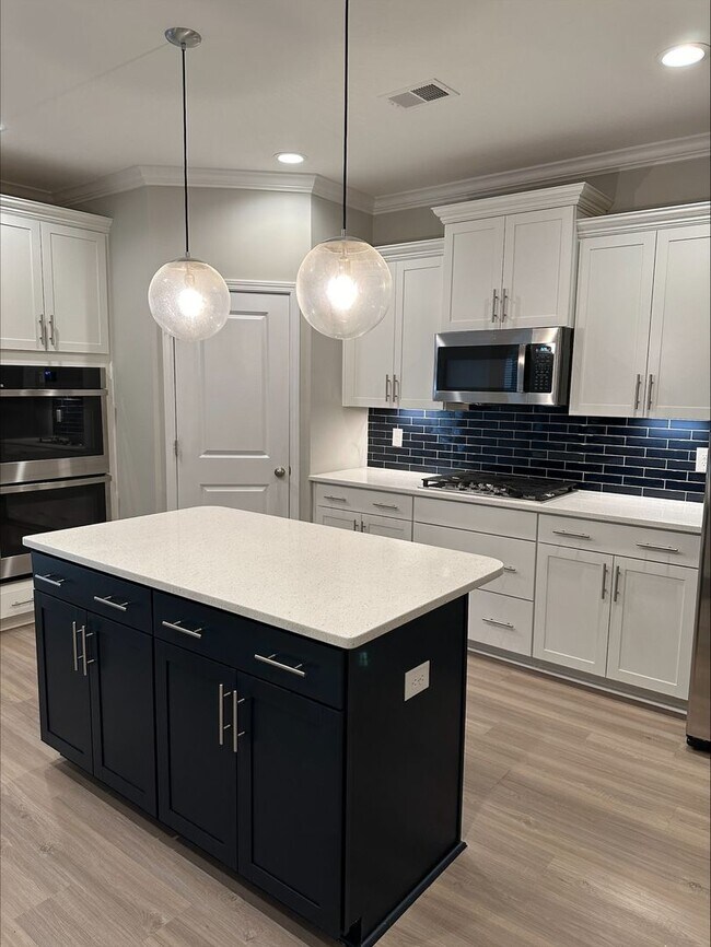 Building Photo - 559 Malachite Ln