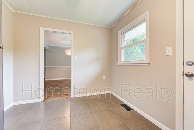 Building Photo - 2622 NW 42nd St