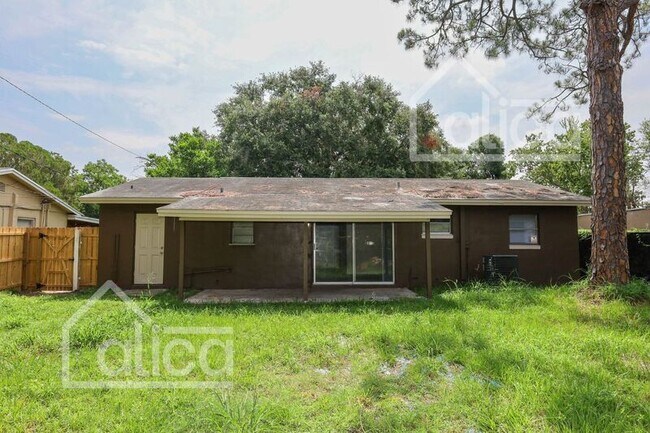Building Photo - 2242 Willie Mays Pkwy