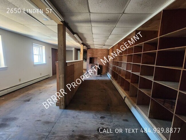 Building Photo - 2650 Linden St