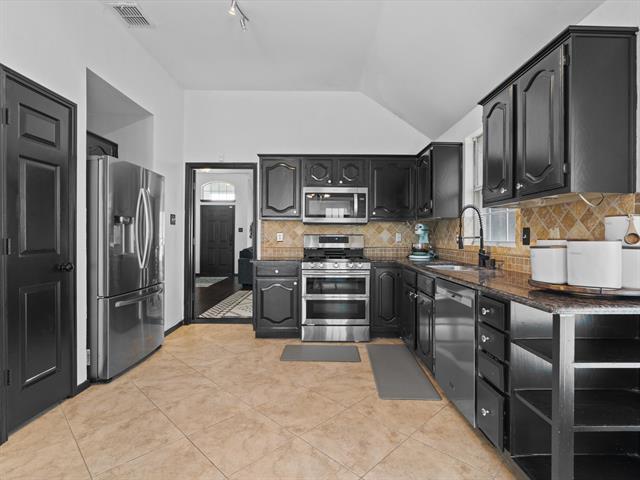 Building Photo - 5316 Baton Rouge Blvd