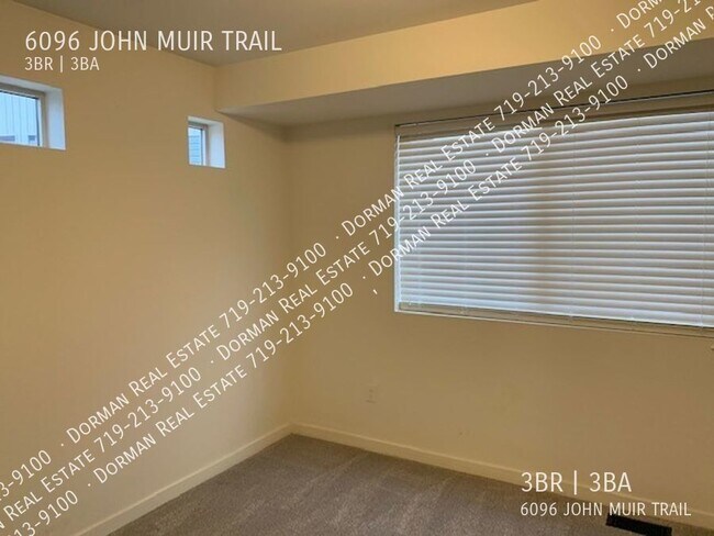 Building Photo - 6096 John Muir Trl