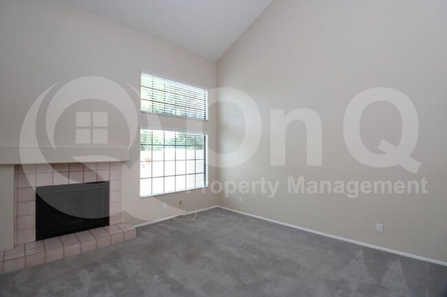 Building Photo - 7928 E Pepper Tree Ln