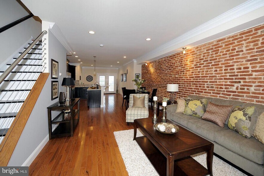 Primary Photo - 3112 Sherman Ave NW