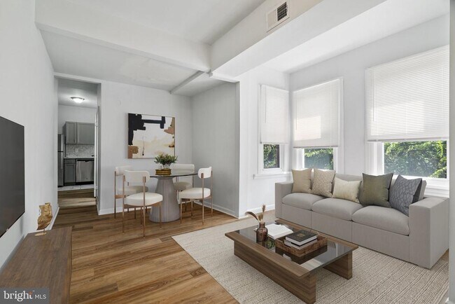 Building Photo - 2105 N 17th St