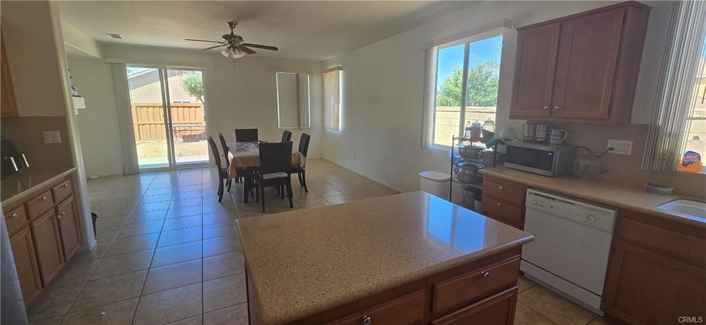 Building Photo - 27653 Almont Way