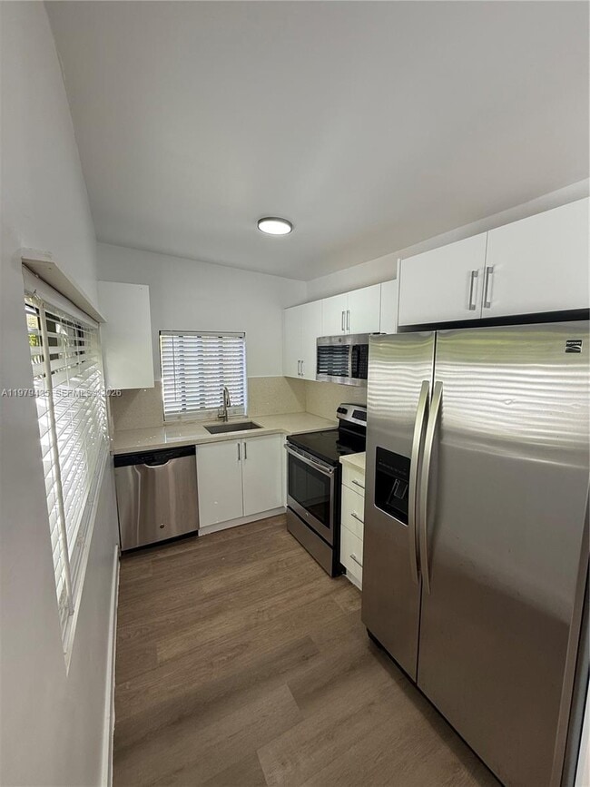 Building Photo - 5451 NW 6th Ave