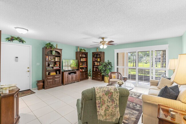 Building Photo - 171 Deer Creek Blvd
