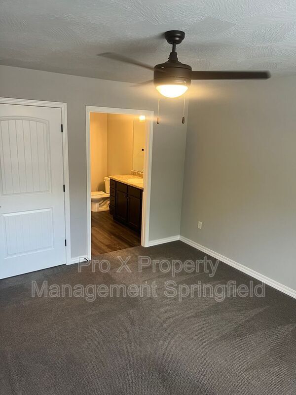 Building Photo - 1314 S Lexington Ave