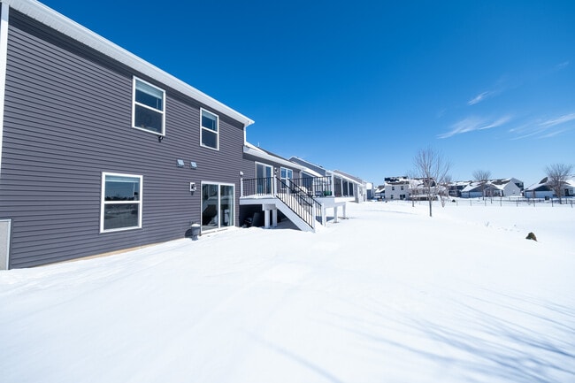 Building Photo - 8525 Titanium Cir