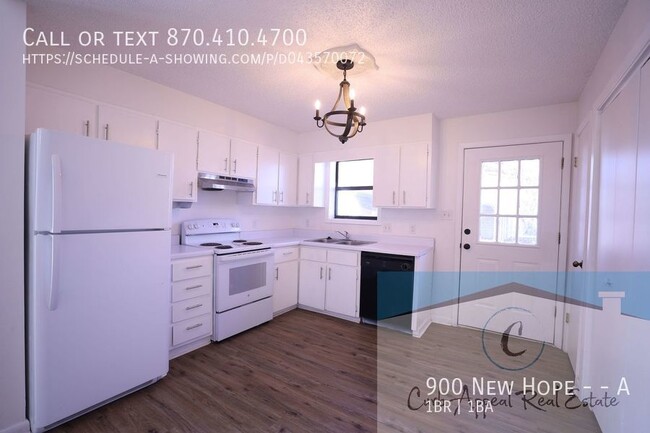 Building Photo - Beautifully renovated 1 bed / 1 bath duple...