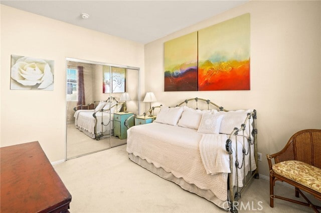 Building Photo - 1827 Barry Ave