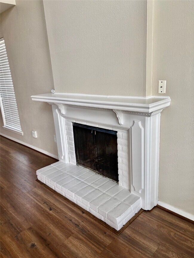 Building Photo - 5100 Allendale Rd