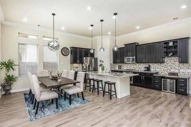 Building Photo - 13209 Dartmoor Terrace Dr