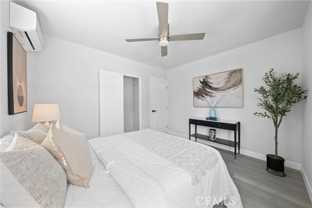 Building Photo - 2461 St Pierre Ave