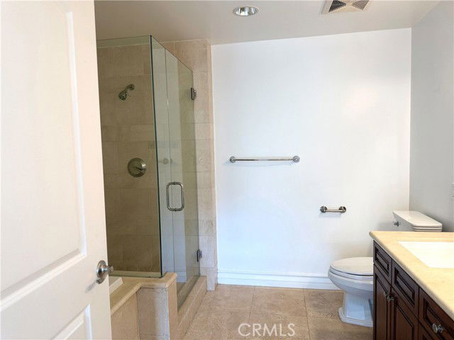 Building Photo - 12045 Hoffman St