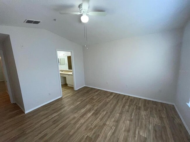 Building Photo - 3313 S Kirkman Rd