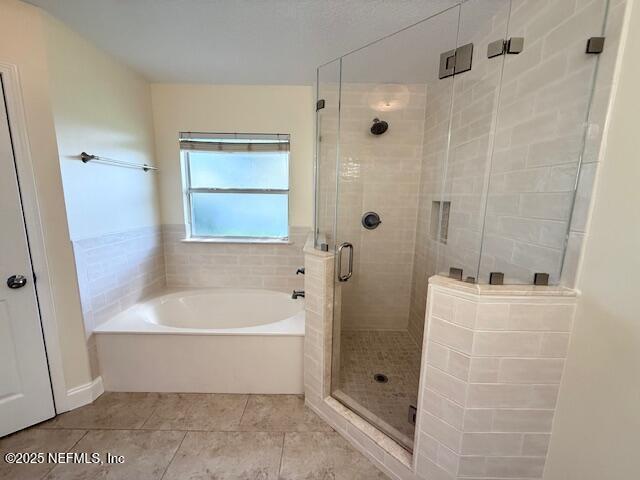 Building Photo - 440 Crescent Pond Dr