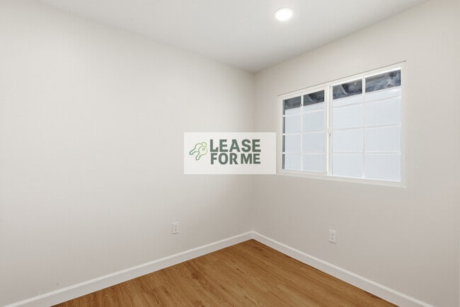 Building Photo - 5953 Guthrie Ave