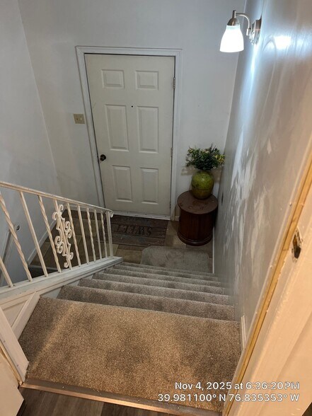 Building Photo - 3706 Tiffany Dr