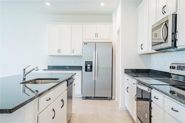 Building Photo - 9067 Coral Cpe St