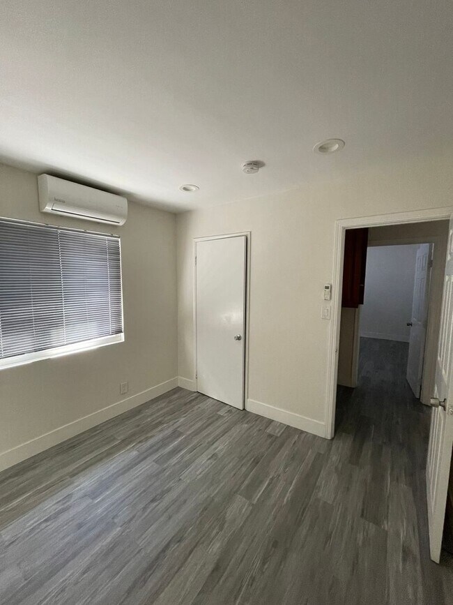 Building Photo - For Rent – 3 Bed, 2 Bath Home in Rowland Heights