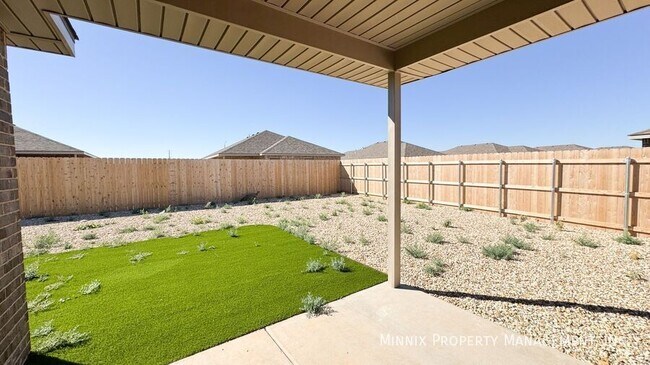 Building Photo - 2136 Kokomo Ave