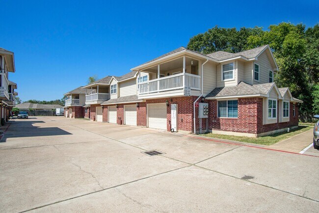 Building Photo - 1207 Lovett St