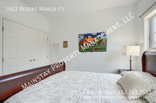 Building Photo - 1602 Regent Manor Ct