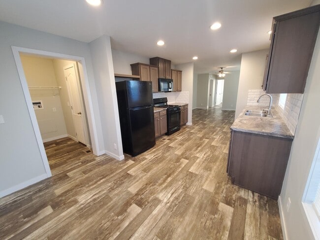 Building Photo - 25 Bluebird Hill Dr