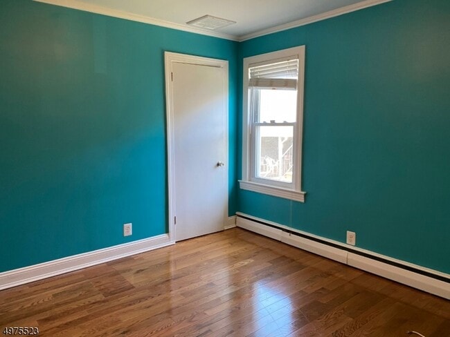 Building Photo - 1 Grey Rock Ave