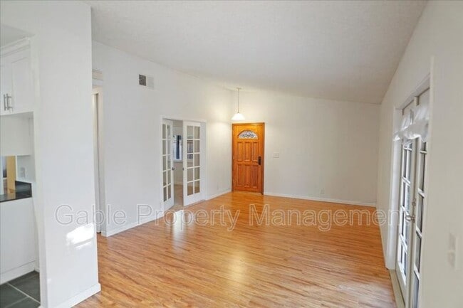 Building Photo - 25649 Almendra Dr