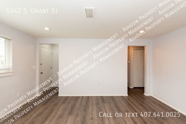 Building Photo - 5542 S Grant St