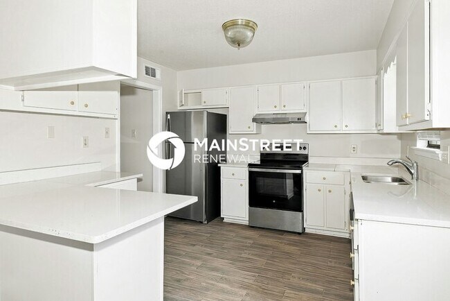 Building Photo - 4 Bedroom Pet-Friendly Home in Bartlett, TN with Main Street Renewal