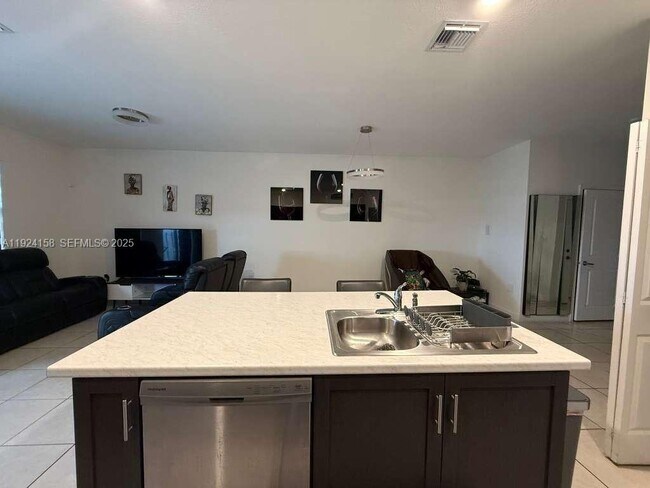 Building Photo - 25253 SW 107th Ct