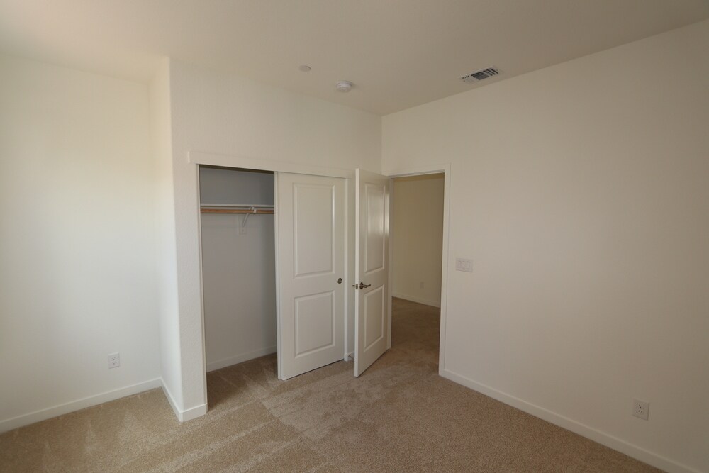 Building Photo - 3707 Red Fir Ln