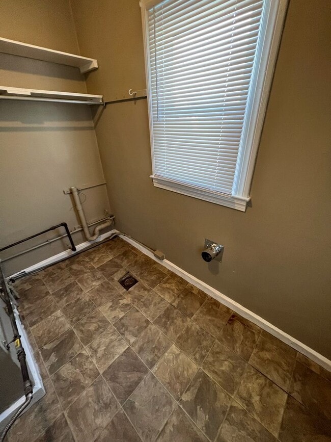 Building Photo - Cute Cape Cod Across From A Park