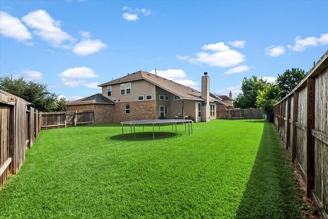 Building Photo - 32027 Steven Springs Dr