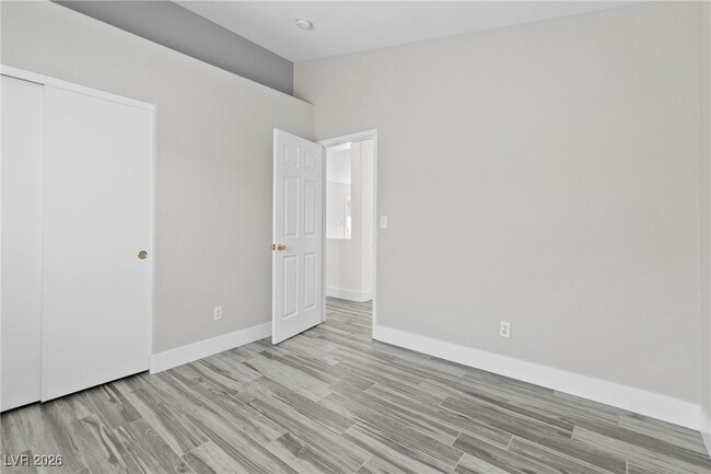 Building Photo - 2117 Marathon Keys Ave