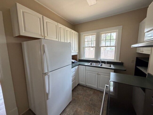 Building Photo - 450 First Street Folkston, GA 31537