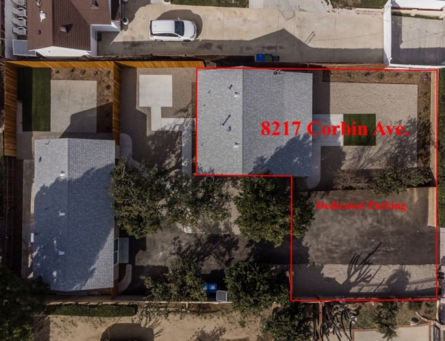 Building Photo - Completely renovated 1 bed, 1 bath house with yard