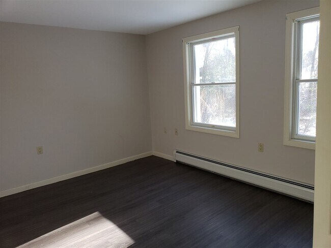 Building Photo - 312A Meetinghouse Way