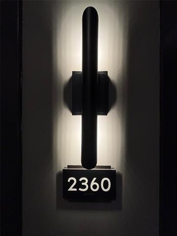 Building Photo - 111 Town Pl