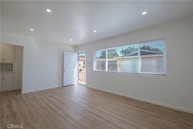 Building Photo - 11622 Adenmoor Ave